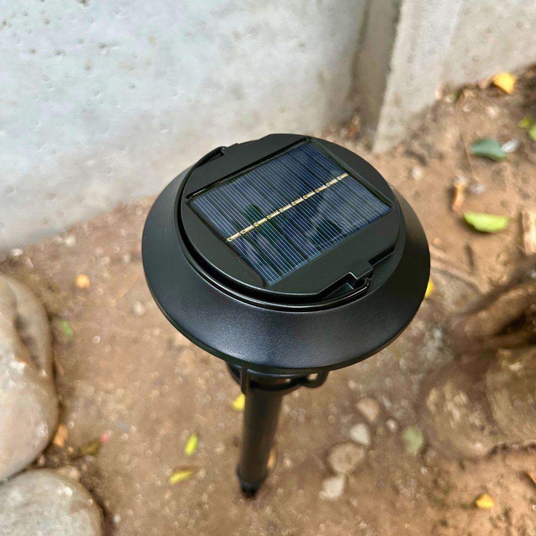 Estaca Farola Solar - Sensor de Movimiento IP65 - Dreamy Home